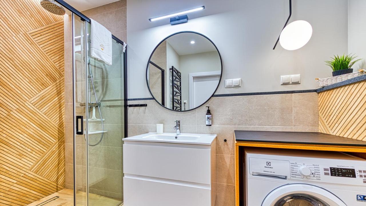 Apartamenty Vip Centrum - Wczasowa 17 By Royal Aparts Swieradow-Zdroj Ngoại thất bức ảnh