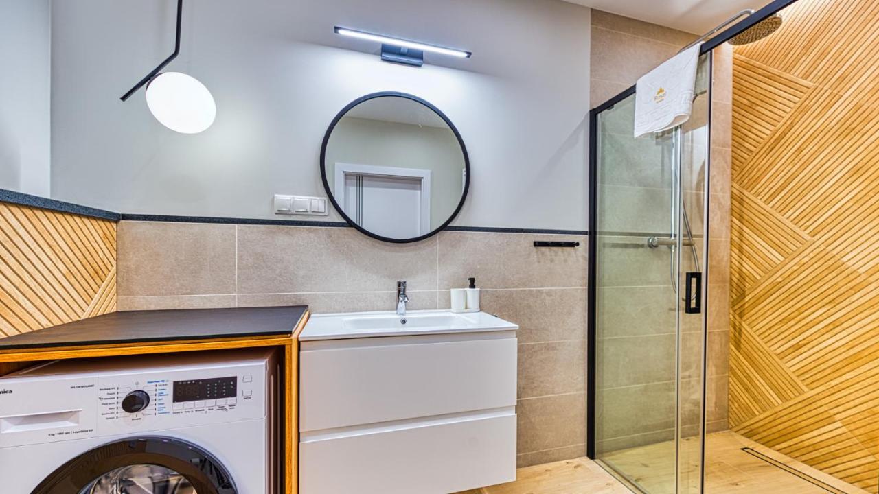 Apartamenty Vip Centrum - Wczasowa 17 By Royal Aparts Swieradow-Zdroj Ngoại thất bức ảnh