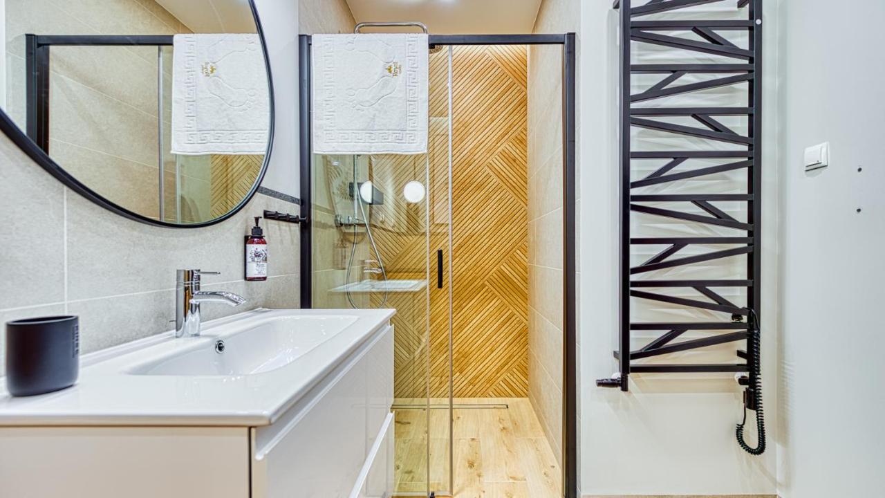 Apartamenty Vip Centrum - Wczasowa 17 By Royal Aparts Swieradow-Zdroj Ngoại thất bức ảnh