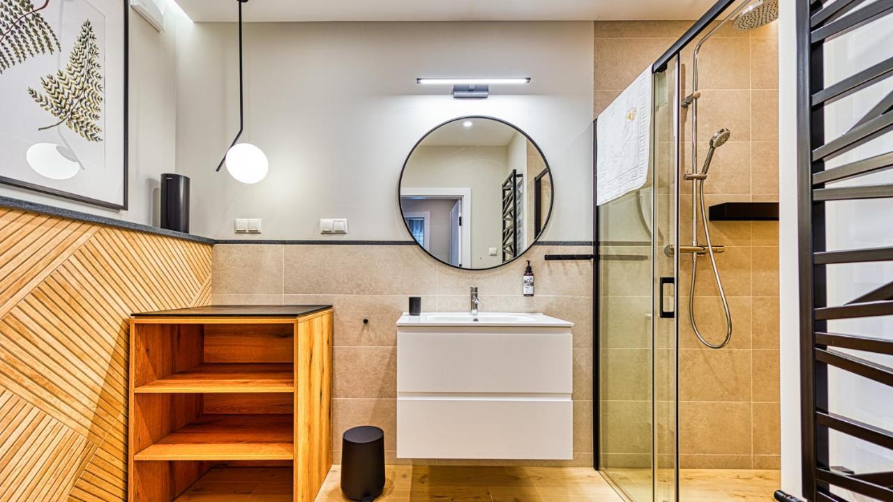 Apartamenty Vip Centrum - Wczasowa 17 By Royal Aparts Swieradow-Zdroj Ngoại thất bức ảnh
